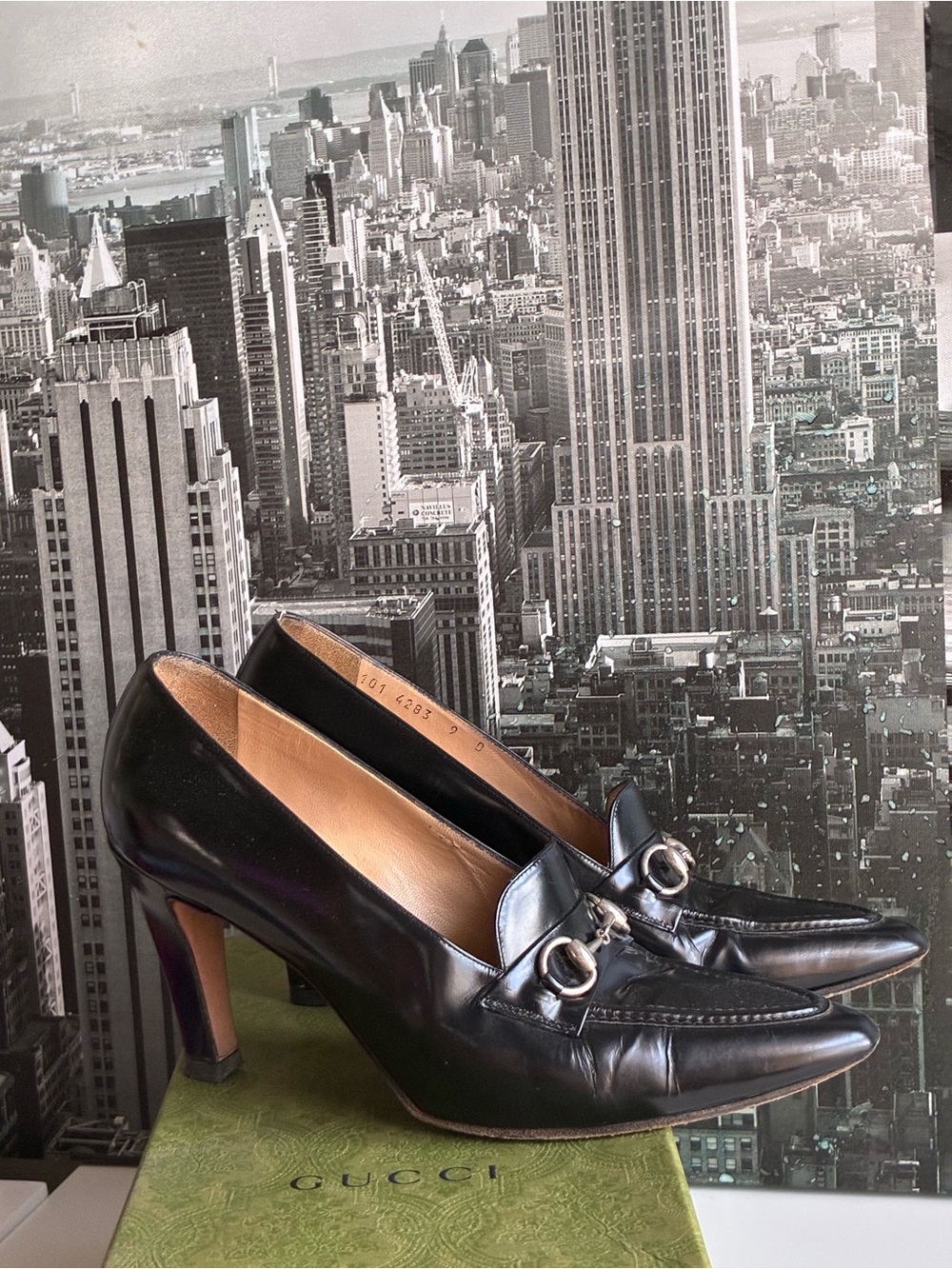 Gucci Black Leather Horsebit Mid-Heel Pumps - Picture 6 of 8
